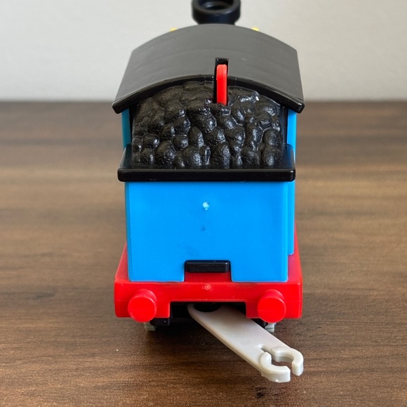THOMAS THE TANK ENGINE TRAIN Motorized Train Mattel Gullane 2021 Moving WORKS! - Picture 8 of 11
